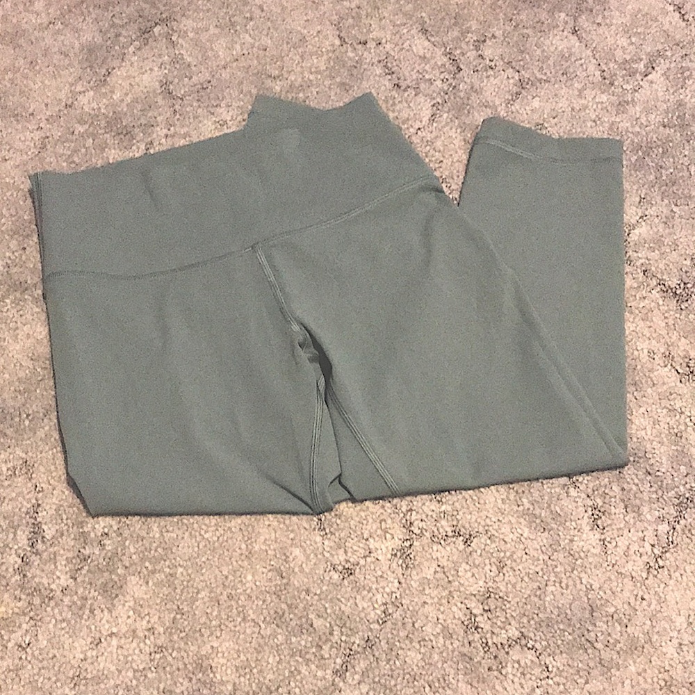 Palm Court Green Cropped Lululemon Leggings